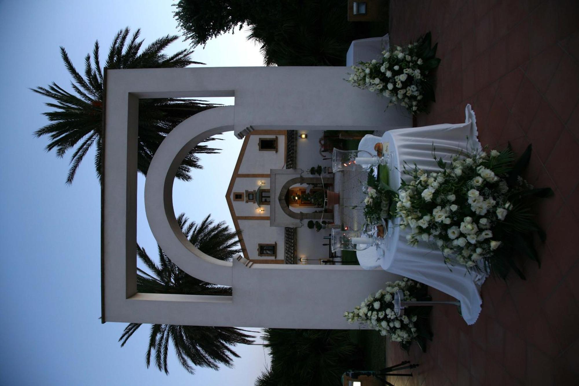Hotel Villa Palocla شاكا المظهر الخارجي الصورة